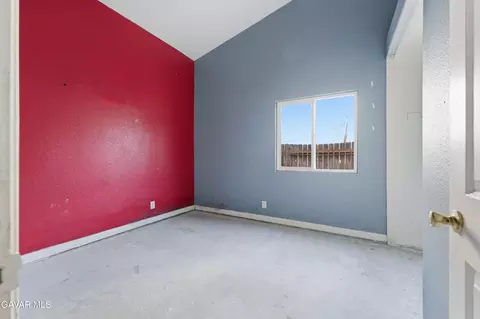 2629 E Kettering St, Lancaster, CA 93535 photo 12