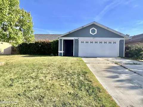2160 Candice Ave, Rosamond, CA 93560