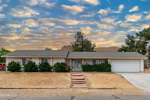40030 176th St E, Palmdale, CA 93591
