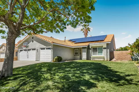 3123 Solmira Pl, Palmdale, CA 93551