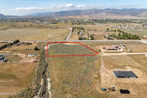 0 Modoc Ave, Tehachapi, CA 93561 photo 2