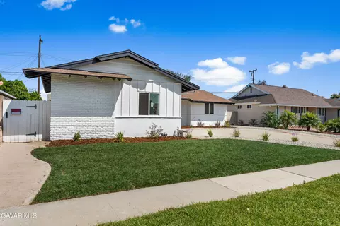 Exterior - 378 Murray Ave, Camarillo, CA 93012 photo 3 of 11