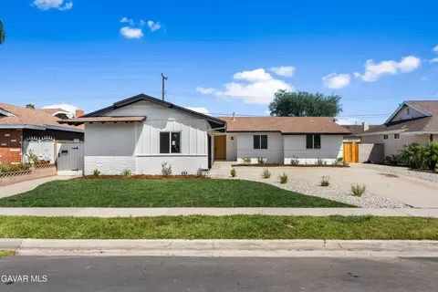 378 Murray Ave, Camarillo, CA 93012