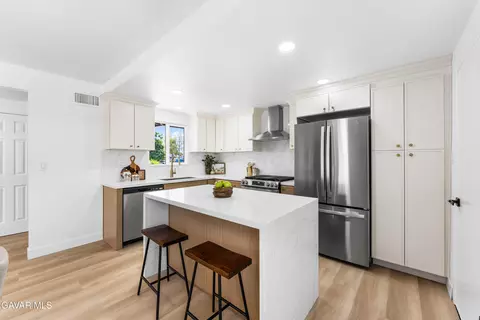 Kitchen - 378 Murray Ave, Camarillo, CA 93012 photo 1 of 8