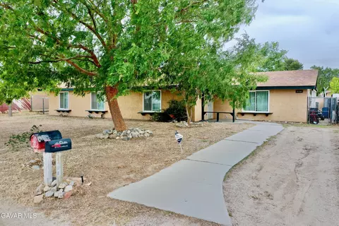 8728 Rowley St, Littlerock, CA 93543