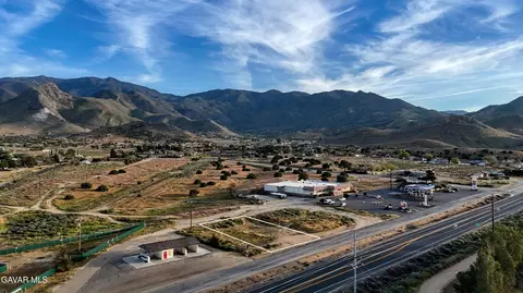 Lake Isabella Blvd, Lake Isabella, CA 93240