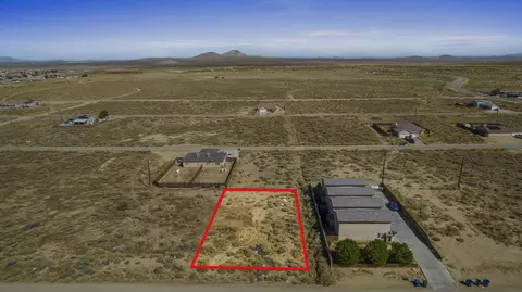 98 Th St Near Evergreen Ave, California City, CA 93505