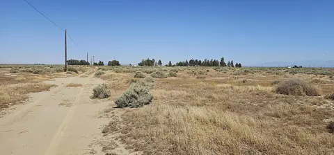 Avenue C10 / 55th St W, Lancaster, CA 93536