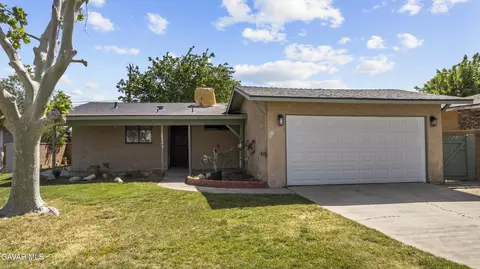 44048 Fig Ave, Lancaster, CA 93534