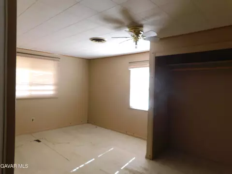 Bedroom - 16873 Alexander Ave, North Edwards, CA 93523 photo 4 of 5