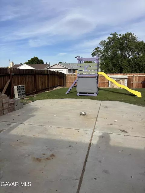 3107 E Avenue R-5, Palmdale, CA 93550 photo 11