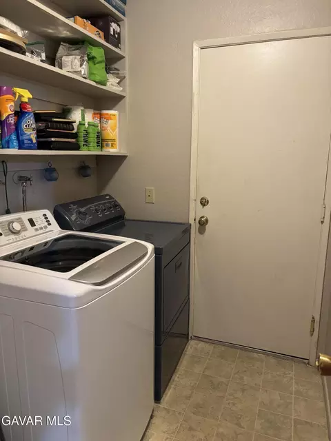 3107 E Avenue R-5, Palmdale, CA 93550 photo 13