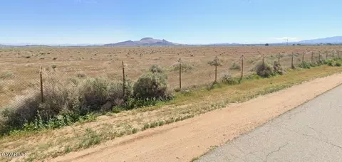 Riccomini & Hwy 58 Street, Mojave, CA 93501