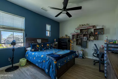 Bedroom - 6550 Bicknell Ct, Palmdale, CA 93552 photo 2 of 6