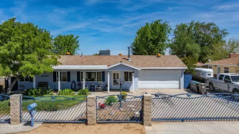 3111 W Avenue L 6, Lancaster, CA 93536