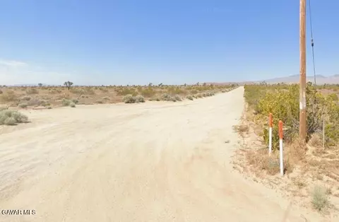 5000 Quailhead Rd W, Mojave, CA 93501