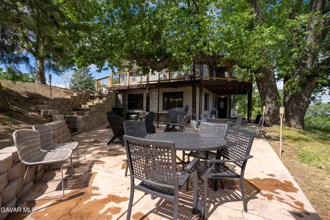 Exterior - 24840 Arrow Ct, Tehachapi, CA 93561 photo 12 of 19