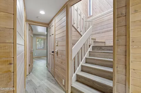 Entry Way - 24840 Arrow Ct, Tehachapi, CA 93561 photo 1 of 2