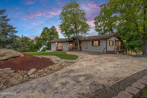 24840 Arrow Ct, Tehachapi, CA 93561
