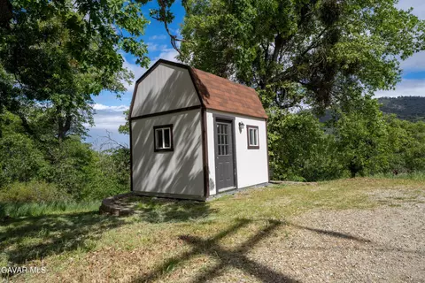 Other - 24840 Arrow Ct, Tehachapi, CA 93561 photo 8 of 11