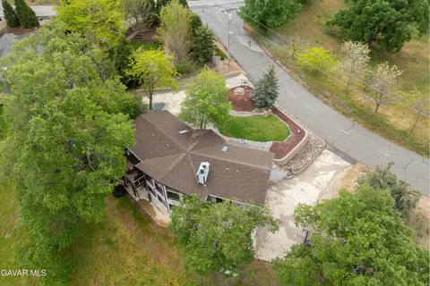 View/Area - 24840 Arrow Ct, Tehachapi, CA 93561 photo 1 of 5