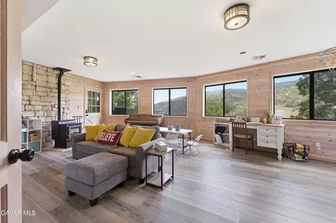 Other - 24840 Arrow Ct, Tehachapi, CA 93561 photo 5 of 11