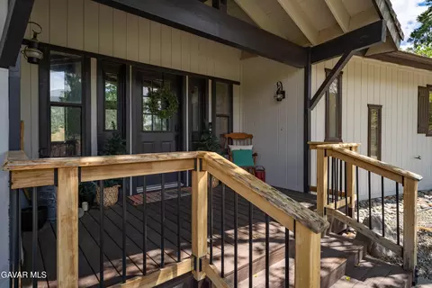 Exterior - 24840 Arrow Ct, Tehachapi, CA 93561 photo 7 of 19