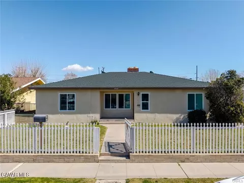 44632 Fern Ave, Lancaster, CA 93534