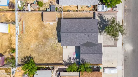 View/Area - 43347 Echard Ave, Lancaster, CA 93536 photo 2 of 4