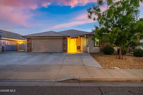 43837 Madison Ct, Lancaster, CA 93536