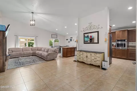 43837 Madison Ct, Lancaster, CA 93536 photo 6