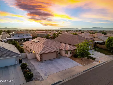 43837 Madison Ct, Lancaster, CA 93536 photo 3