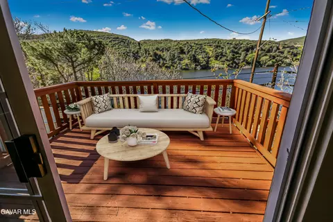 17743 Elizabeth Lake Rd, Lake Hughes, CA 93532
