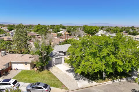 View/Area - 45309 Newtree Ave, Lancaster, CA 93534 photo 3 of 3