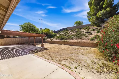 Exterior - 3254 Quarry Rd, Palmdale, CA 93550 photo 6 of 6