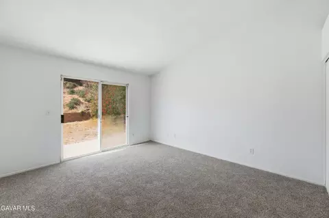 Bedroom - 3254 Quarry Rd, Palmdale, CA 93550 photo 2 of 6