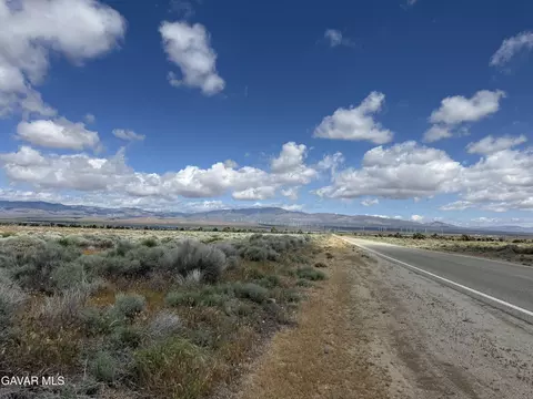 170 Th West And B8, Lancaster, CA 93536 photo 4