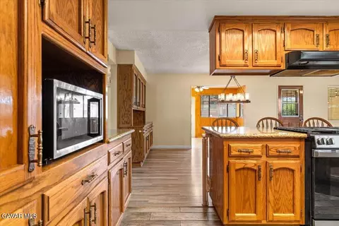 22020 Westwood Blvd, Tehachapi, CA 93561 photo 17