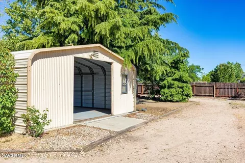 22020 Westwood Blvd, Tehachapi, CA 93561 photo 41