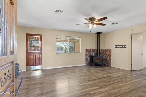 22020 Westwood Blvd, Tehachapi, CA 93561 photo 8