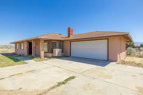 17394 Laredo Vista Ave, Palmdale, CA 93591