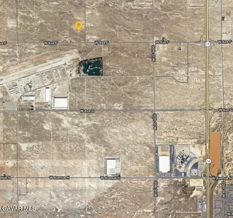 41 St W And E13, Lancaster, CA 93536 photo 2