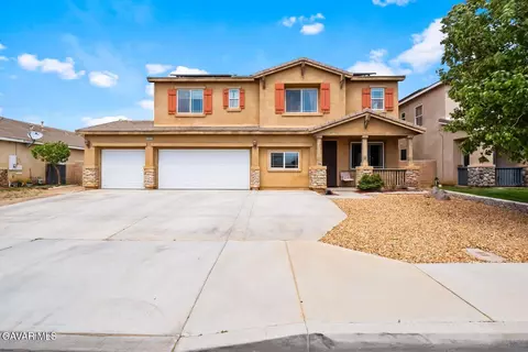 5829 Spice St, Lancaster, CA 93536