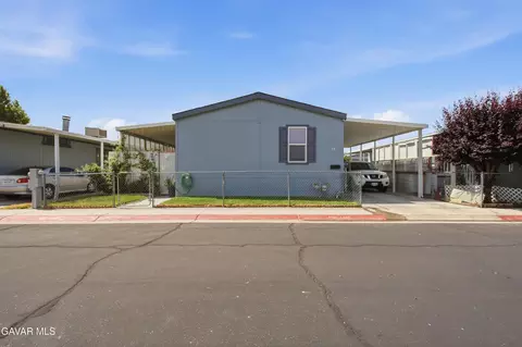 2545 Avenue I E #11, Lancaster, CA 93535