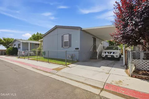 2545 Avenue I E #11, Lancaster, CA 93535 photo 3