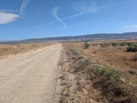 80 Th St W Avenue I14, Lancaster, CA 93536