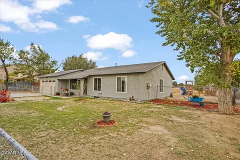 40287 Fieldspring St, Palmdale, CA 93591