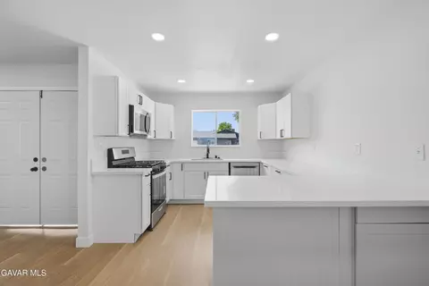 43342 Fenner Ave, Lancaster, CA 93536 photo 17