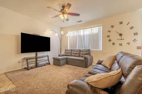 Living - 45827 Caledonia Ct, Lancaster, CA 93534 photo 2 of 3