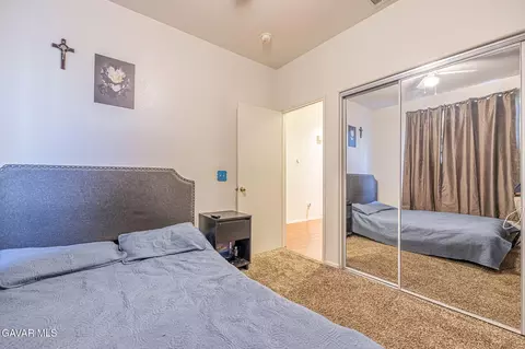 Bedroom - 45827 Caledonia Ct, Lancaster, CA 93534 photo 4 of 7